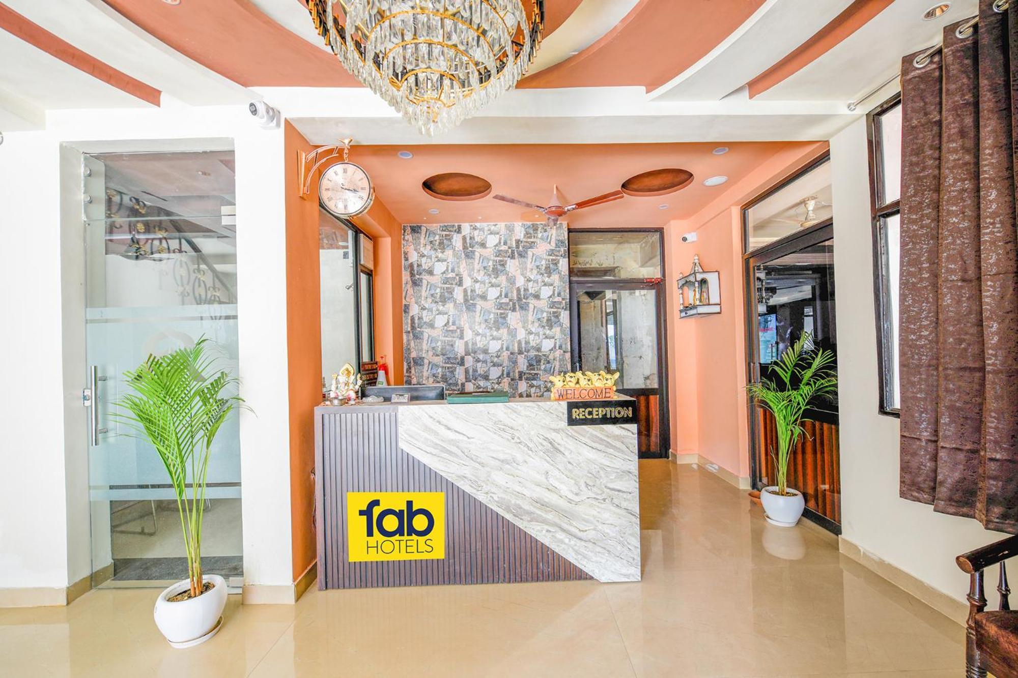 Fabhotel Royal Regency I Ludhiana Esterno foto